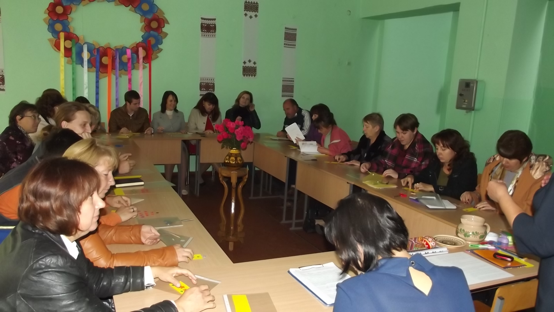 на головну